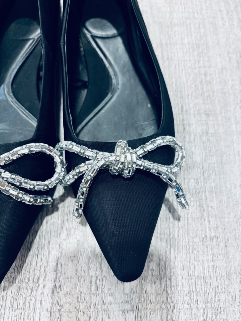 Zara Black Satin Ballet Flats with Embellished Bow Size 36 - Picture 4 of 8